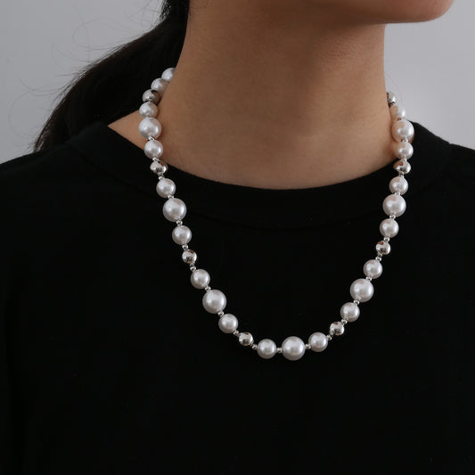 Women Pearl Necklaces